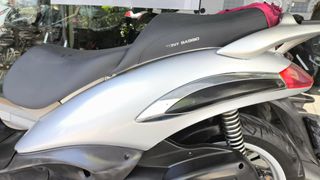 Piaggio Beverly 250 2004-thumb-15