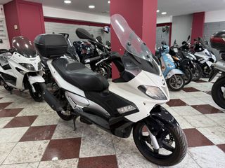 Gilera Nexus 300 2013 ( ΔΟΣΕΙΣ ΜΕΤΑΞΥ ΜΑΣ ΜΕ 50% ΠΡΟΚΑΤΑΒΟΛΗ )