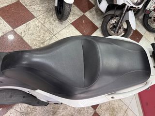 Gilera Nexus 300 2013 (  ΓΡΑΜΜΑΤΙΑ ΜΕΤΑΞΥ ΜΑΣ   )-thumb-8