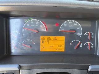Volvo 2007 FH3-thumb-12