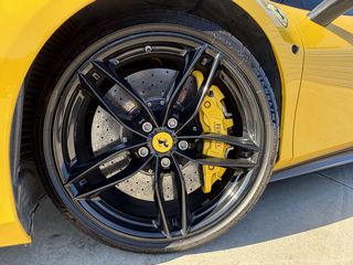Ferrari 488 GTB 2017 carbon packet-thumb-1