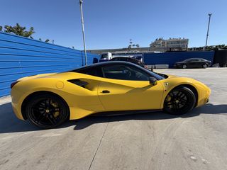 Ferrari 488 GTB 2017 carbon packet-thumb-8