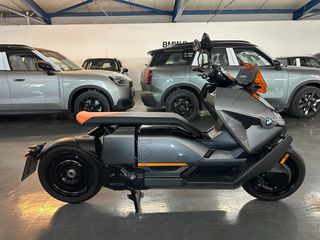 Bmw CE 04 2022