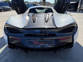 McLaren 570S 2017-thumb-10