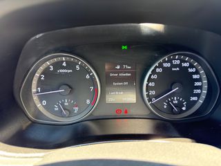 Hyundai i 30 2018 1400cc CAMERA NAVIGATION FULL BOOKSERVISE!-thumb-22