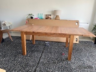 Πωλέιται τραπέζι IKEA STORNÄS