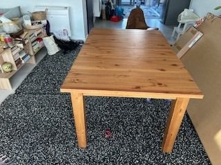 Πωλέιται τραπέζι IKEA STORNÄS-thumb-2