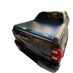 TOYOTA Hilux 2015 + ( 4 DOOR ) Χειροκίνητο Ρολό Αλουμινίου (Roll Shutter / Canopy Cover /Καπάκι Καρότσας )SUNK TYPE + + ABS SEQUENTIAL ROLL BAR-thumb-9