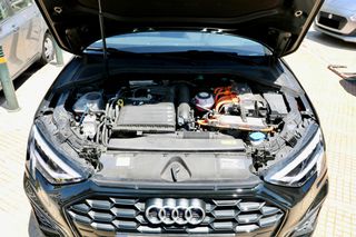 Audi A3 2021 45 TFSIe 245HP Plug-in Hybrid S tronic - S line-thumb-49