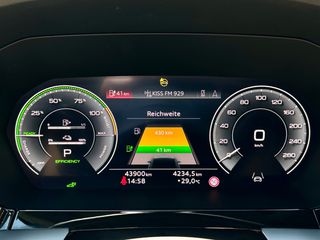Audi A3 2021 45 TFSIe 245HP Plug-in Hybrid S tronic - S line-thumb-13