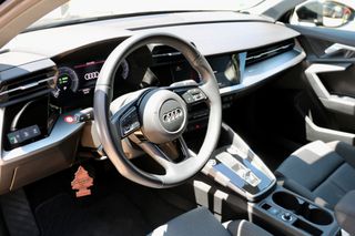 Audi A3 2021 45 TFSIe 245HP Plug-in Hybrid S tronic - S line-thumb-34