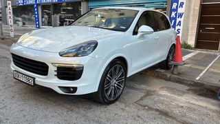 Porsche Cayenne 2017 Soft close Panorama Matrix