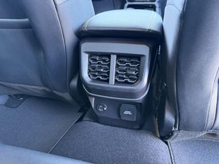 Ford Ranger 2023-thumb-18