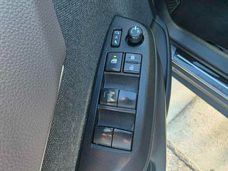 Toyota Yaris Cross 2022 1.5 CROSS HYBRID LOUNGE / ΠΑΝΟΡΑΜΑ / KAMERA / ΑΒΑΦΟ-thumb-56