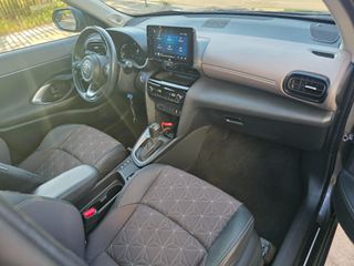 Toyota Yaris Cross 2022 1.5 CROSS HYBRID LOUNGE / ΠΑΝΟΡΑΜΑ / KAMERA / ΑΒΑΦΟ-thumb-26
