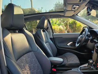 Toyota Yaris Cross 2022 1.5 CROSS HYBRID LOUNGE / ΠΑΝΟΡΑΜΑ / KAMERA / ΑΒΑΦΟ-thumb-22