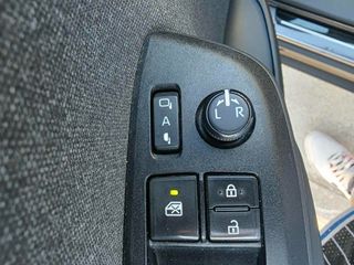 Toyota Yaris Cross 2022 1.5 CROSS HYBRID LOUNGE / ΠΑΝΟΡΑΜΑ / KAMERA / ΑΒΑΦΟ-thumb-57