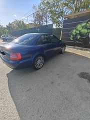 Audi A4 2000 A4 1.6