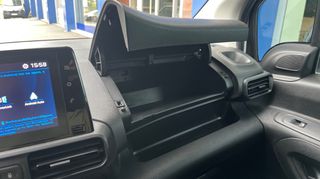 Peugeot Partner 2023 1.5 BLUEHDI 102 HP (3ΘΕΣΙΟ)-thumb-32