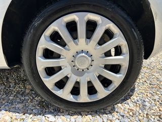 Ford Fiesta 2017-thumb-4