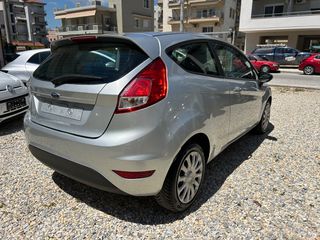 Ford Fiesta 2017-thumb-7