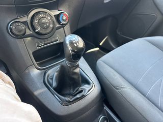 Ford Fiesta 2017-thumb-20