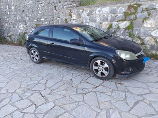 Opel Astra 2006 GTC 1.4 TWINPORT