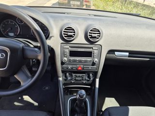 Audi A3 2008-thumb-9