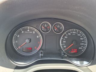 Audi A3 2008-thumb-11