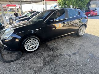 Alfa Romeo Giulietta 2012 AUTOMATIC