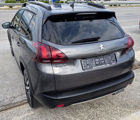 Peugeot 2008 2019 GT LINE 130PS-thumb-4