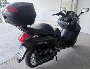 Sym GTS 300i EVO 2010-thumb-5