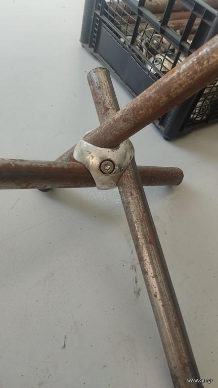 Σφαιρικός σύνδεσμος σωλήνας.