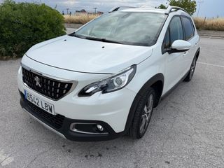 Peugeot 2008 2019 1.2 PURETECH 110 ALLURE