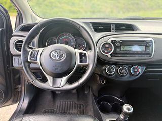 Toyota Yaris 2015 YARIS 1.4 DIESEL-thumb-9