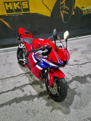 Honda CBR 600RR 2025-thumb-15