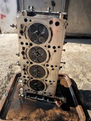 Om651 Κεφαλη γεματη