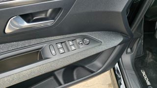 Peugeot 3008 2024-thumb-8