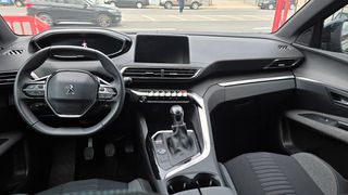 Peugeot 3008 2024-thumb-17