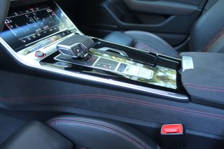 Audi RS6 2024 PERFORMANCE • FULL RS • LASER • PANORAMA • HUD • 360° • NEW-thumb-44