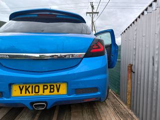 Opel astra OPC-thumb-3