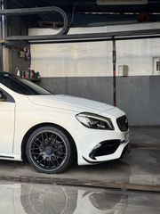 Mercedes-Benz A 180 2017 Amg packet