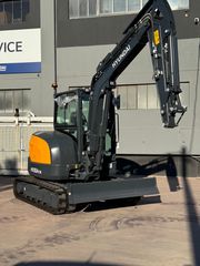Εκσκαφέας Με Ερπύστριες Hyundai 2026 HX55ACR