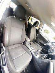 Volkswagen Golf 2018-thumb-15