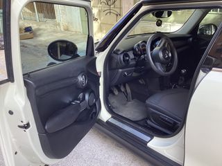 Mini Cooper 2016 Pepper/ NAVI /PDC-thumb-3