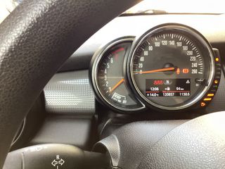 Mini Cooper 2016 Pepper/ NAVI /PDC-thumb-4