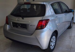 Toyota Yaris 2016-thumb-4