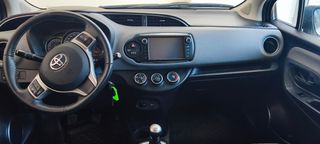 Toyota Yaris 2016-thumb-17