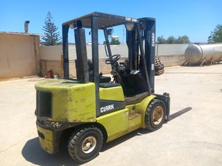 Clark 2001 Clark CDP 30H 3t Diesel Triplex – 840 ώρες-thumb-2