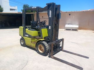 Clark 2001 Clark CDP 30H 3t Diesel Triplex – 840 ώρες-thumb-4